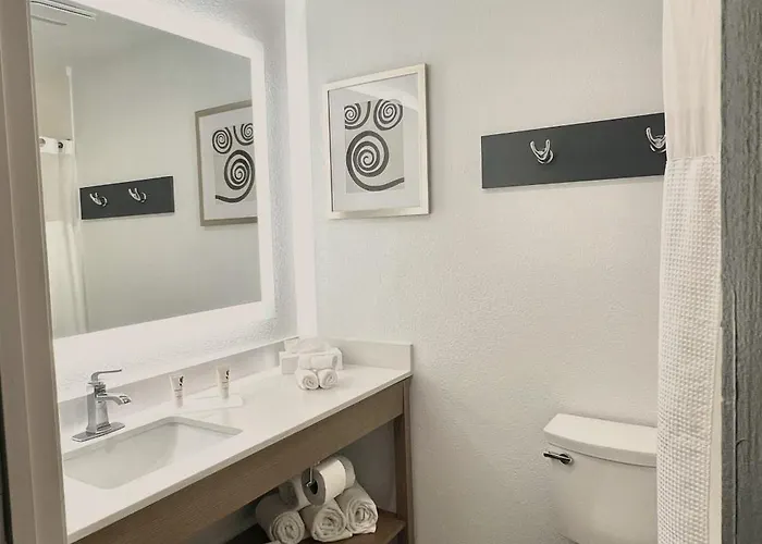 Country & By Radisson, Worth, Tx 4*