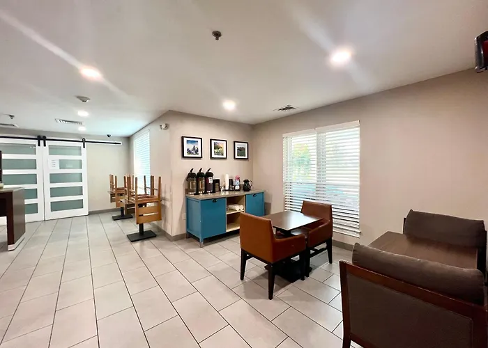 Country & By Radisson, Worth, Tx 4*