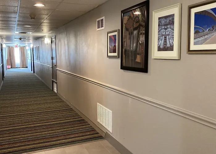 Hotel Country & By Radisson, Worth, Tx