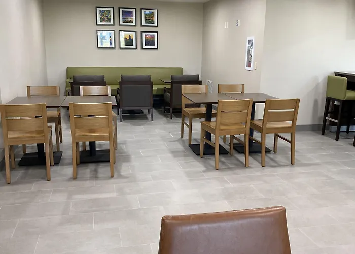 Hotel Country & By Radisson, Worth, Tx 4*