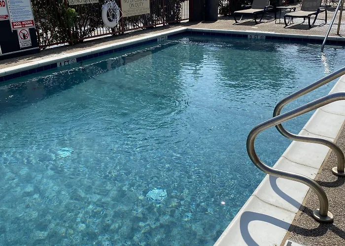 Country & By Radisson, Worth, Tx Hotel 4*