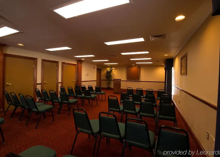 Hotel Country & By Radisson, Worth, Tx 4*